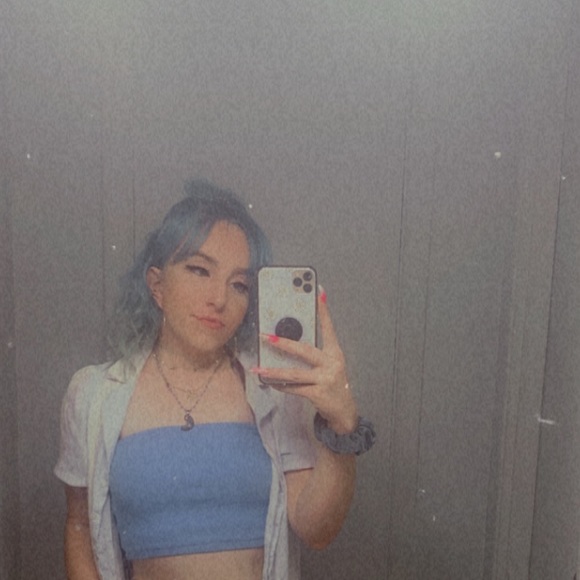 Meet your Posher, Ivori - Picture 1 of 1